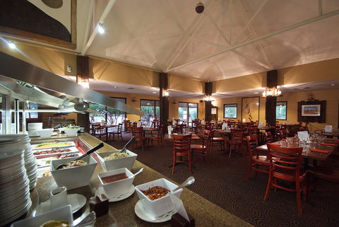 The Bough House Restaurant - Dentist Find 1