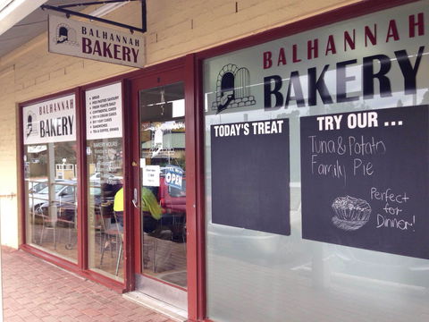 Balhannah Bakery - Dentist Find 0