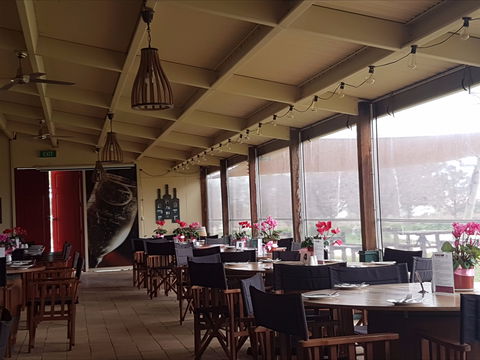 Angas Plains Wines Cellar Door - Dentist Find 0