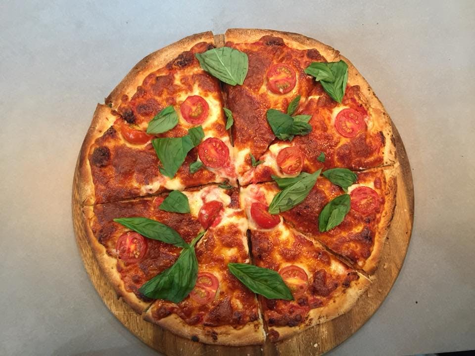 Deluxe Gourmet Pizza