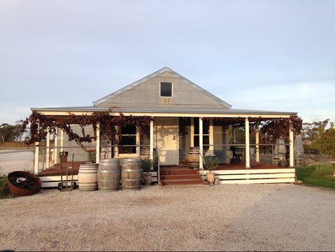Norton Estate Wines - Dentist Find 0