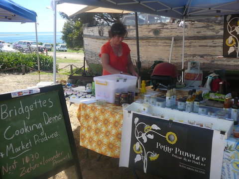 Petite Provence - Dentist Find 1