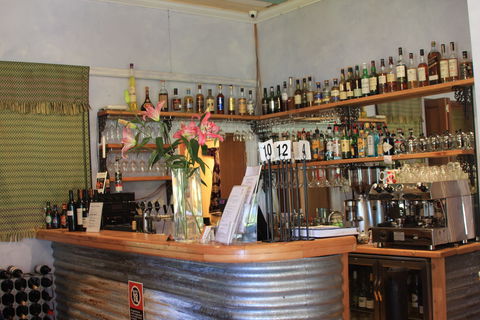 Duck'n Fishes Cafe And Bar - Dentists Australia 1