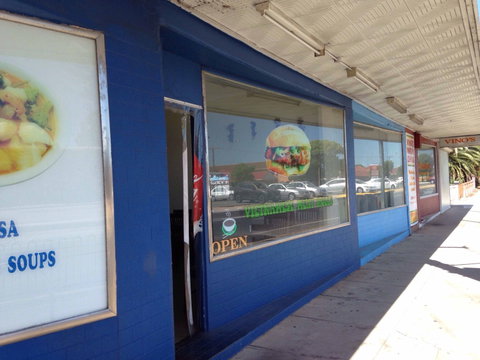 Jumplinga Tasty Dumplings - Dentist Find 0
