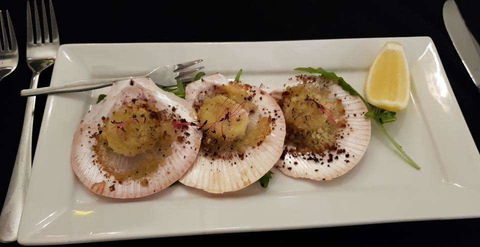 The Brass Bell - Dentists Australia 0