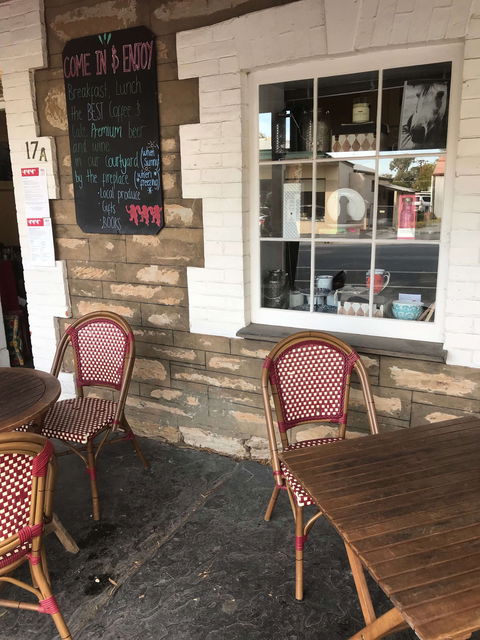 Three Monkeys Fine Foods - Dentists Australia 0