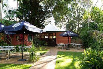Maleny Hotel - Dentist Find 1