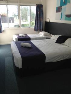 Coolangatta Ocean View Motel - Dentist Find 1