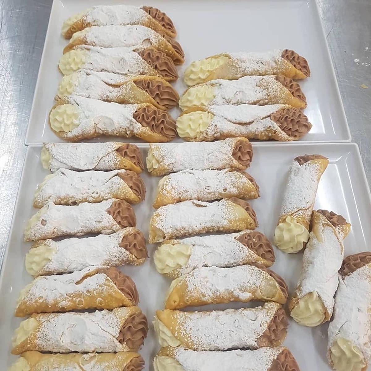 Theos Greek Cakes