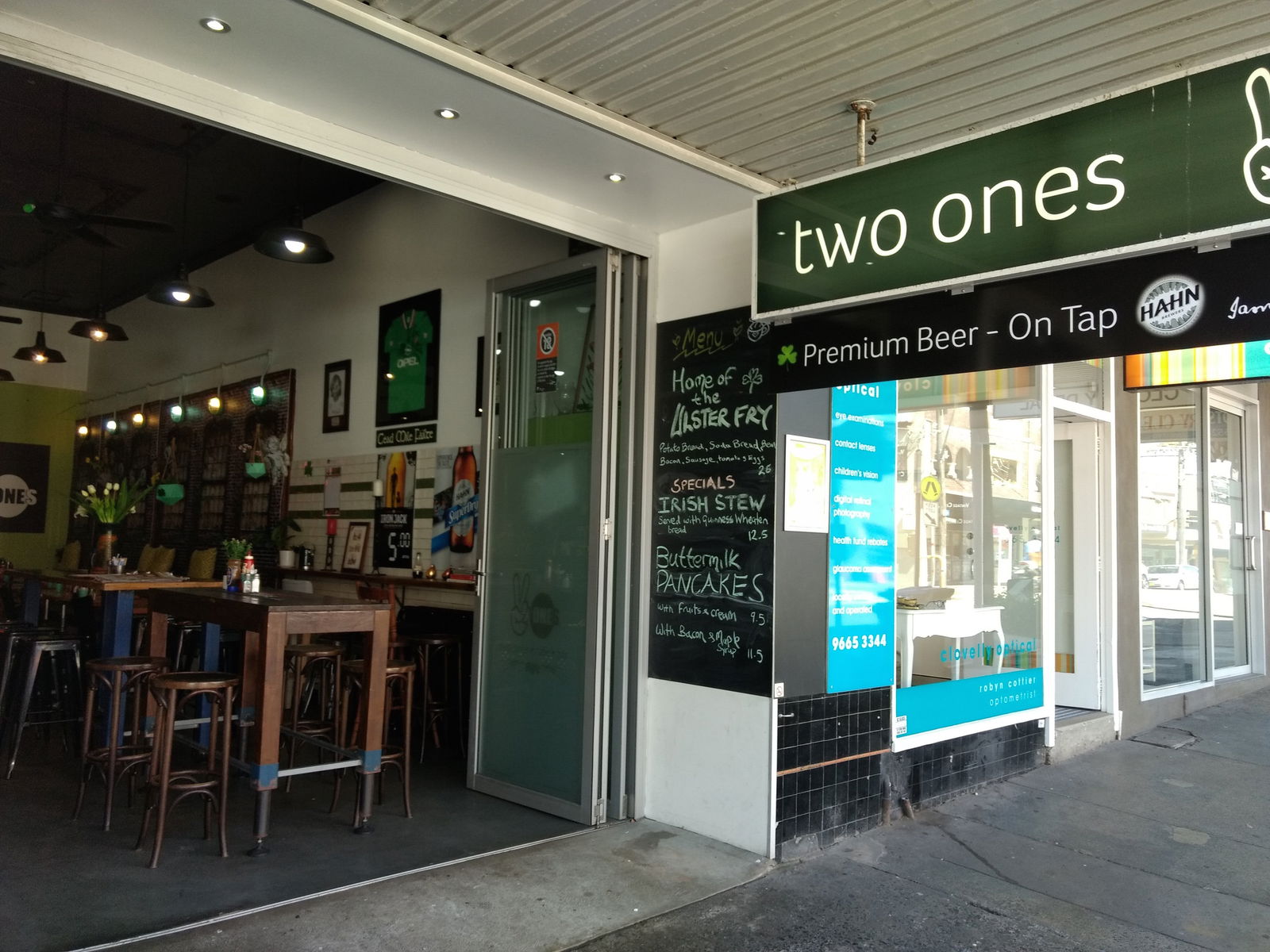 Two Ones Cafe  Bar