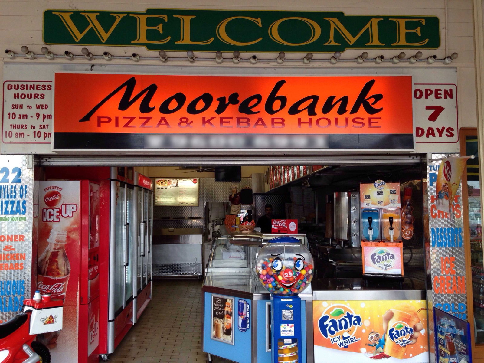 Moorebank Pizza  Kebab House