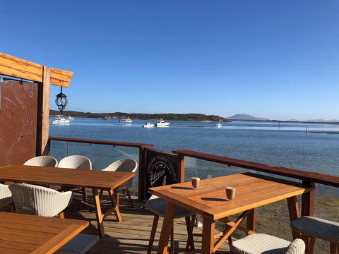 Oyster HQ - Dentist Search 0