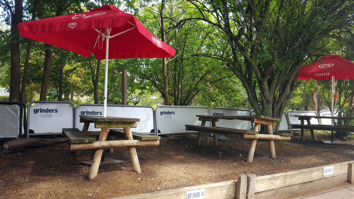 Noodle and Curry House