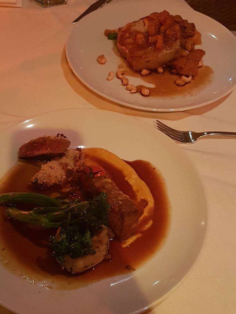 Sunset Bar And Grill At Cable Beach Club - Dentists Australia 0