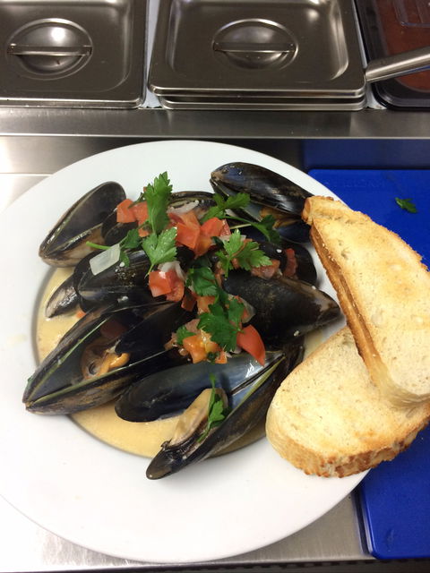 The Little Mussel Cafe - Dentist Find 0