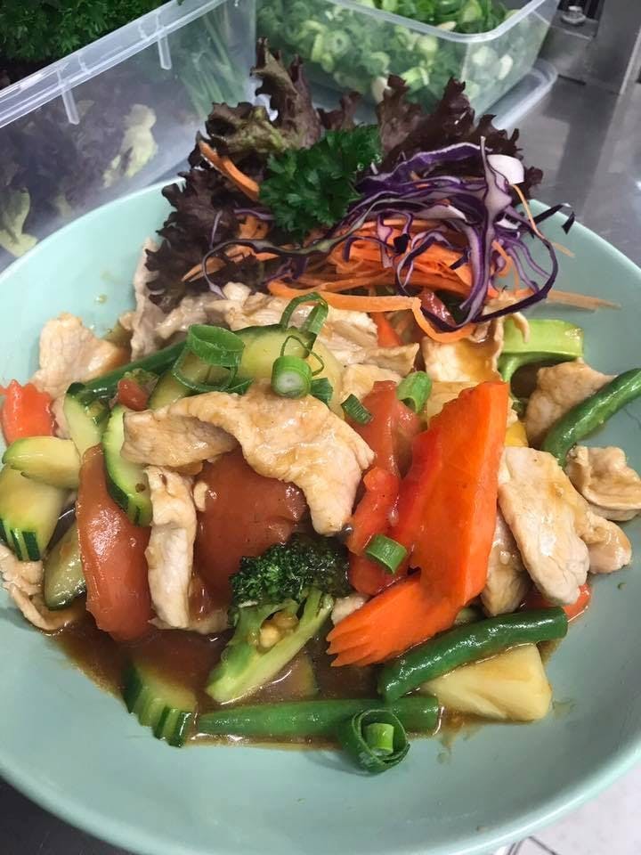 Chilli  Basil Thai