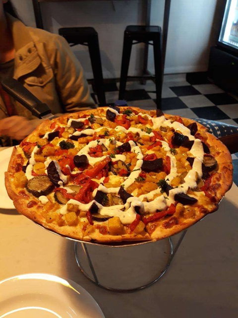 Little C's Pizzeria - Mount Hawthorn - Dentist Find 0