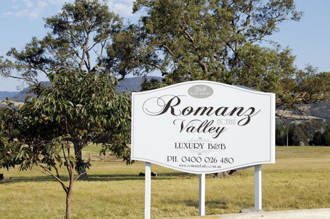 Romanz In The Valley (Luxury B&B) - Dentist Find 33