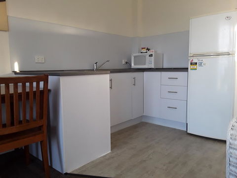 Narooma Golfers Lodge - Dentist Find 1