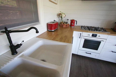 Amaroo Valley Springs - Dentist Find 27