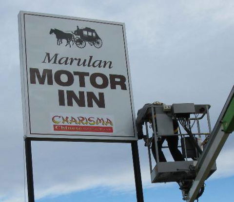 Alan Weston Signs - Dentist Search 4