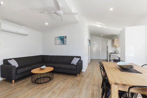 Victor Harbor Holiday & Cabin Park - Dentist Find 20