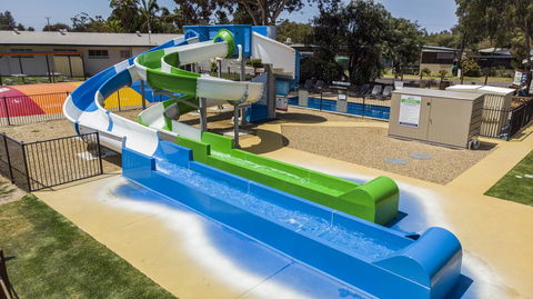 Victor Harbor Holiday & Cabin Park - Dentist Find 8