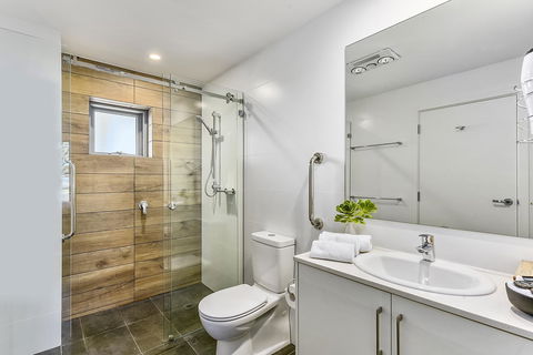 Bonnies Of Beachport - Dentist Find 21