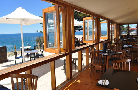 Kangaroo Island Seafront - Dentist Find 10