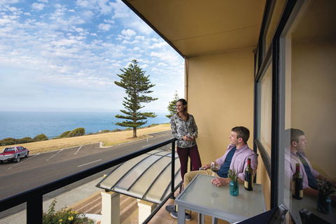 Kangaroo Island Seafront - Dentist Find 16