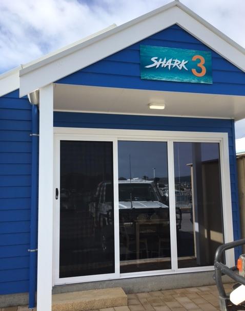 The Shark Apartments 1 - Dentist Find 3
