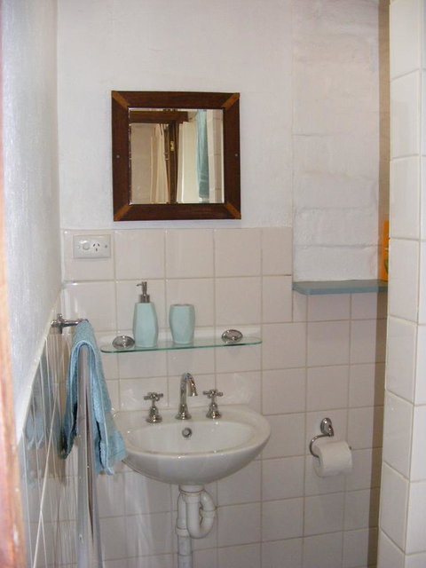 Trevalia Accommodation - Dentist Search 8