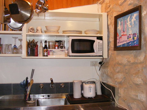 Trevalia Accommodation - Dentist Search 17