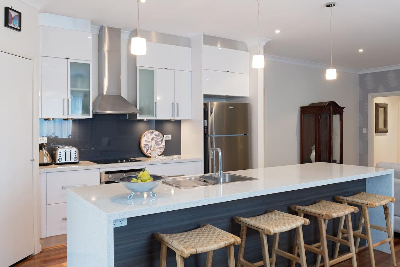 Boutique Getaway on Wright