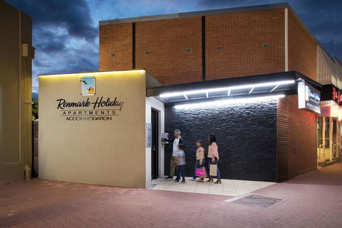 Renmark Holiday Apartment - Dentist Find 4