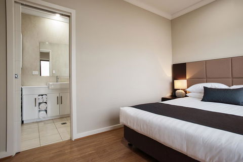 Renmark Holiday Apartment - Dentist Find 8