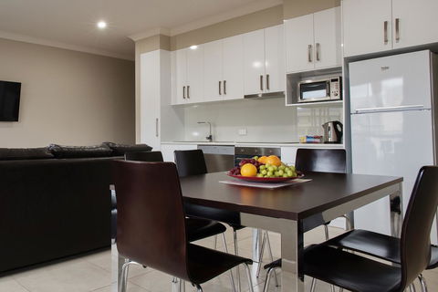 Renmark Holiday Apartment - Dentist Find 2