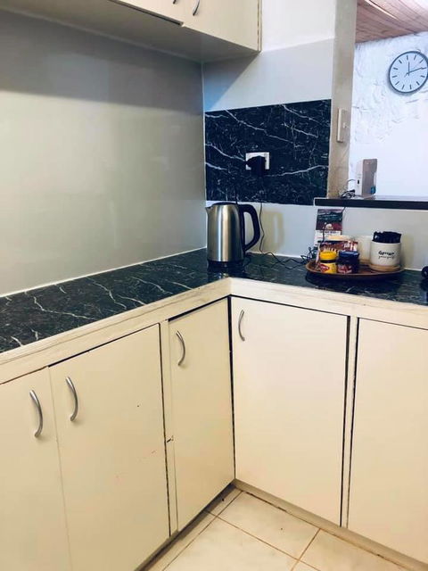 Aussie Opal Diggers Outback Retreat-Undergound - Dentist Search 4