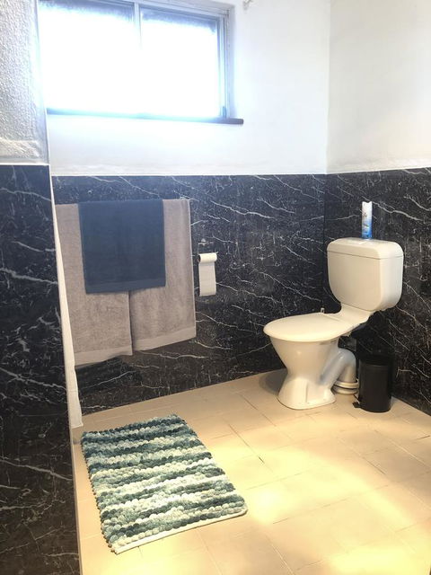 Aussie Opal Diggers Outback Retreat-Undergound - Dentist Search 19