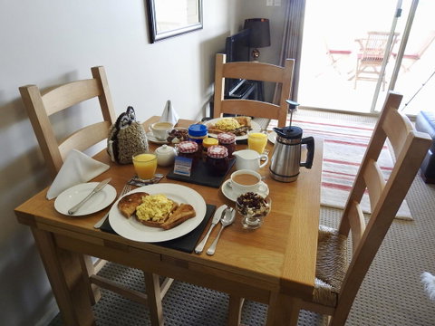 Rezare House Bed & Breakfast - Dentist Find 32