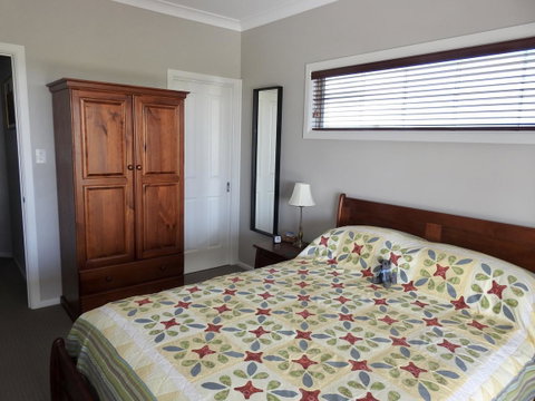 Rezare House Bed & Breakfast - Dentist Find 12