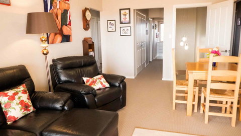 Rezare House Bed & Breakfast - Dentist Find 27