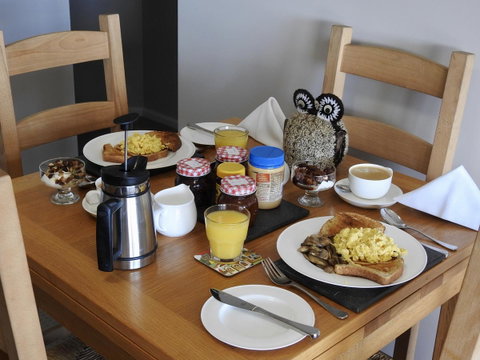 Rezare House Bed & Breakfast - Dentist Find 30
