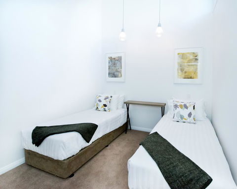 Loxton Courthouse Apartments - Dentist Find 10