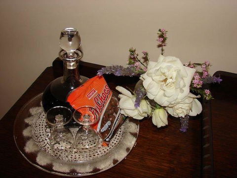 Trafalgar Premium Vintage Suites - Dentist Find 14