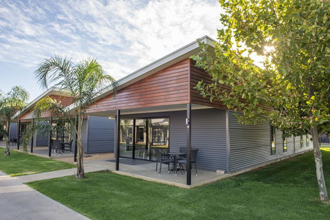 Paringa Resort - Dentist Find 0