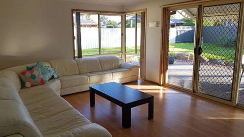 Aldinga Beach Overnighter Or Getaway Home - Dentist Find 7