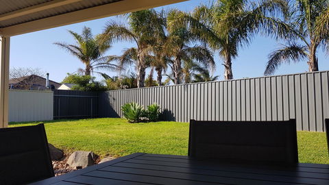 Aldinga Beach Overnighter Or Getaway Home - Dentist Find 5