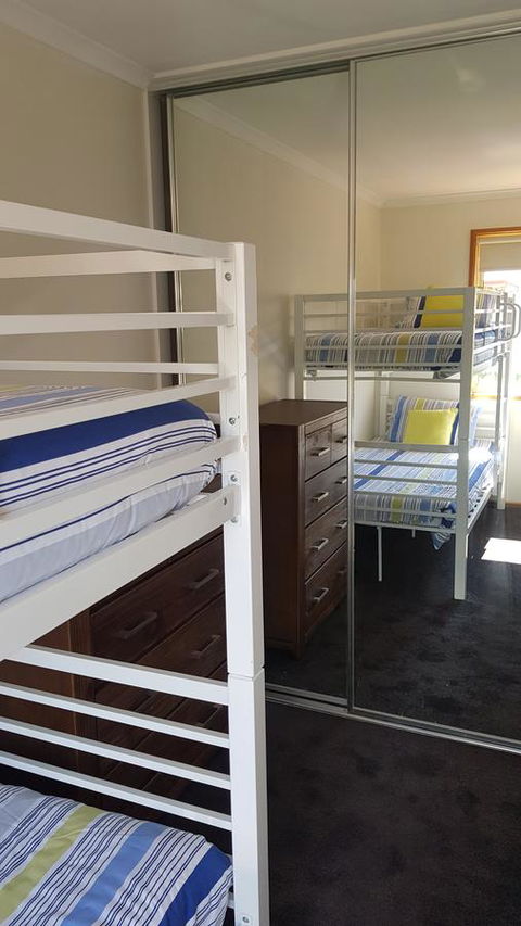 Aldinga Beach Overnighter Or Getaway Home - Dentist Find 25