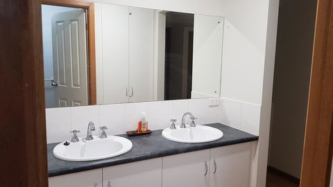 Aldinga Beach Overnighter Or Getaway Home - Dentist Find 20